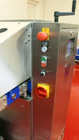 Industrial Cake Slabber | Horizontal Bakery Slicer | Safety