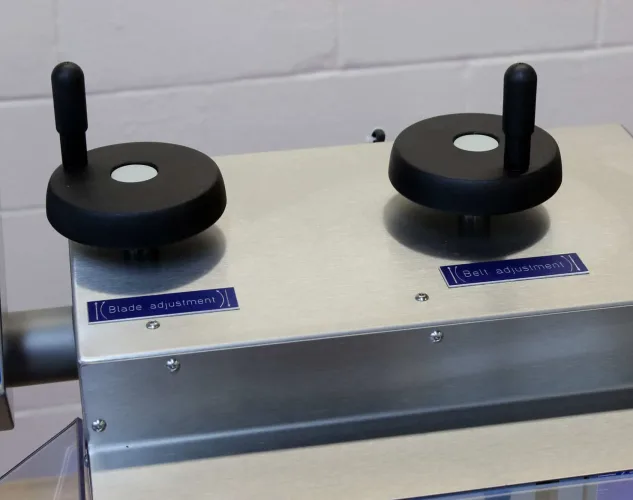 Bakery Slicer | Ergonomic Controls