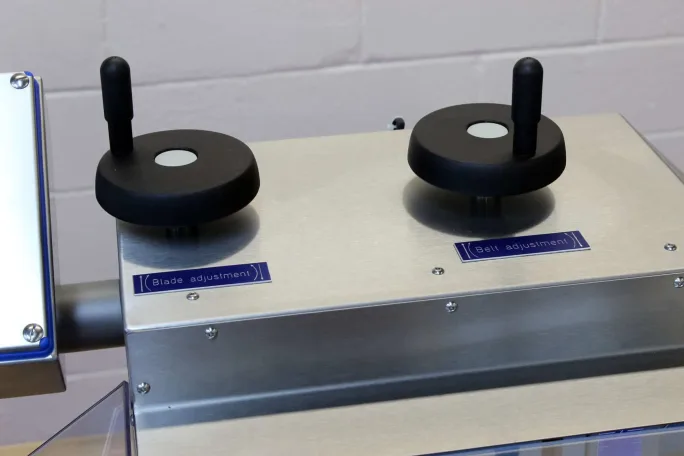 Bakery Slicer | Ergonomic Controls